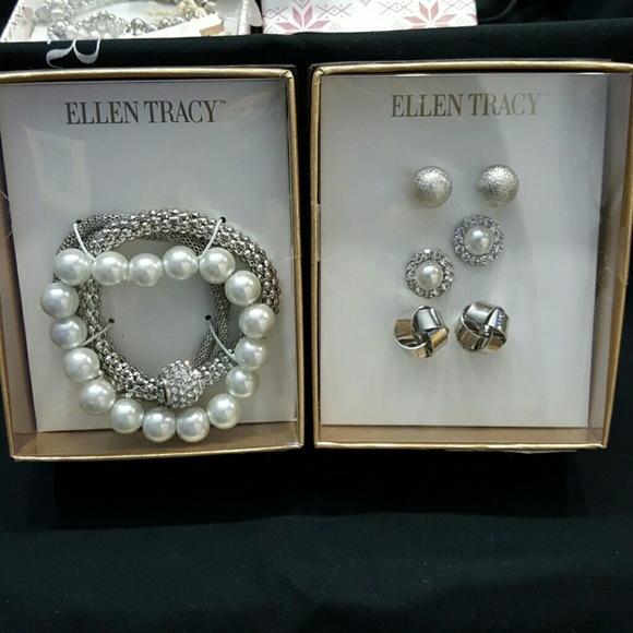 2 Separate box Accessories         #**  BUNDLE **# - Picture 1 of 3