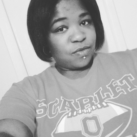 Meet your Posher, Sierra