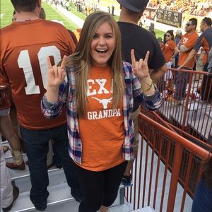 Meet your Posher, Paula