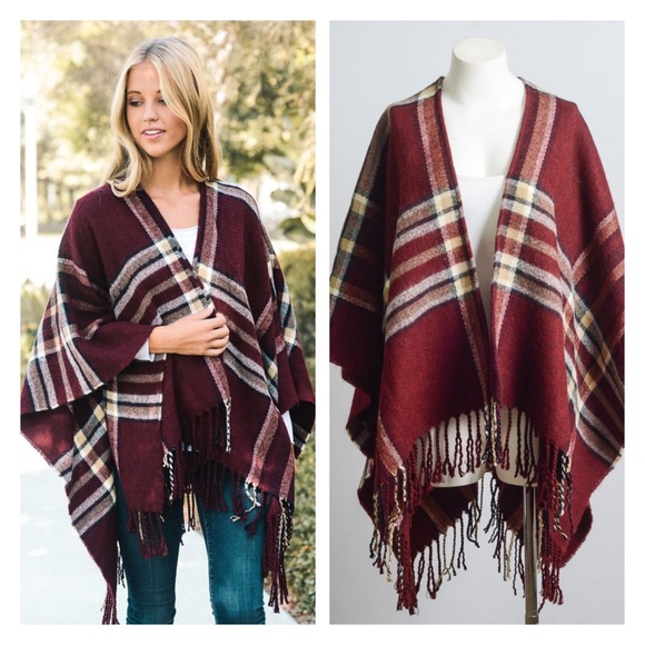 ✨HP✨ - Classic Plaid Poncho - Picture 3 of 4