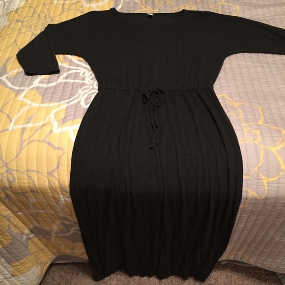 Old Navy Scoop neck 3/4 sleeve midi dress. - Picture 1 of 4
