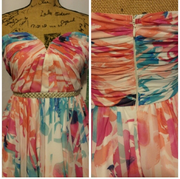 Strapless party dress. - Picture 4 of 4