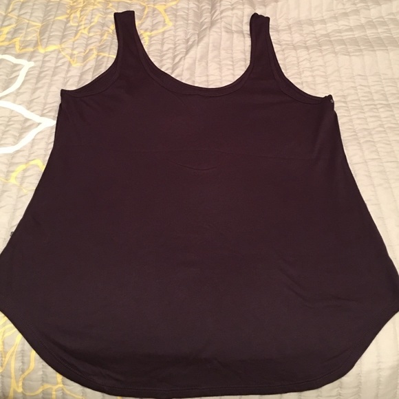 Sequin Express scoop neck tank - Picture 3 of 3