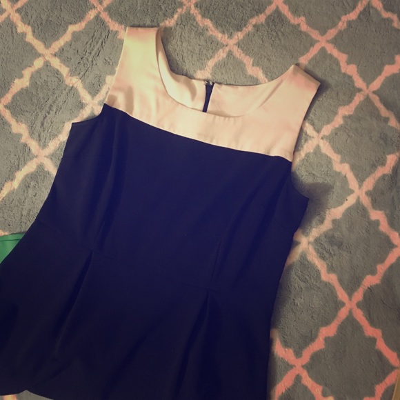 Beautiful dress for any type of occasion!