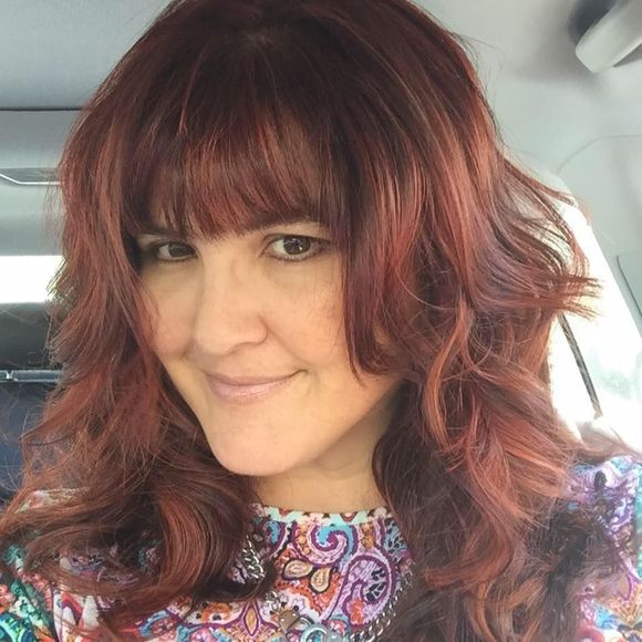 Meet your Posher, Nadine