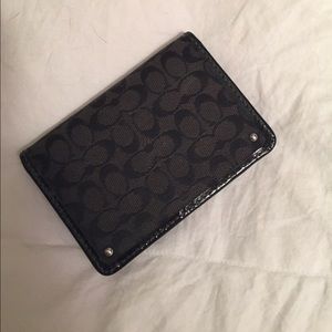SALE! Black COACH Card Wallet