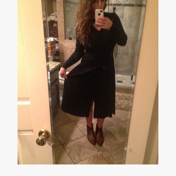 Sold - Picture 3 of 4