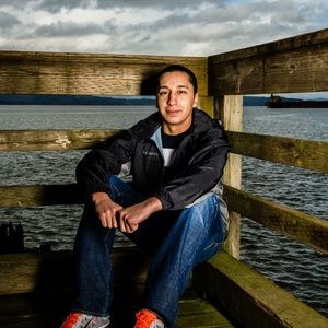 Meet your Posher, Pierre