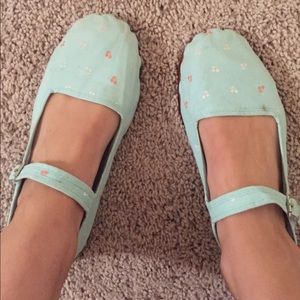 Urban outfitters slippers