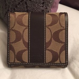 SALE! Tan and Brown COACH Logo Wallet