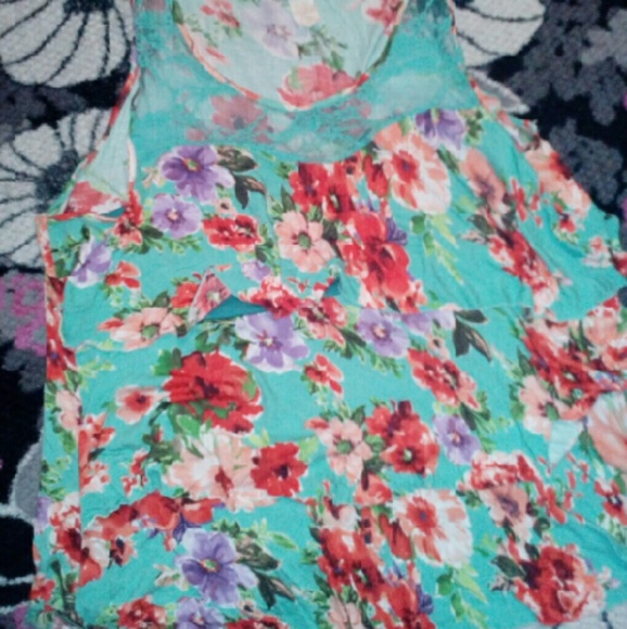 Deb floral blouse