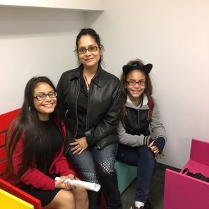 Meet your Posher, Gina