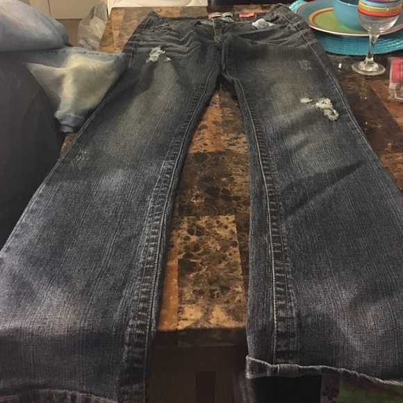 Jeans