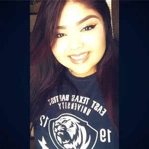 Meet your Posher, Mayte