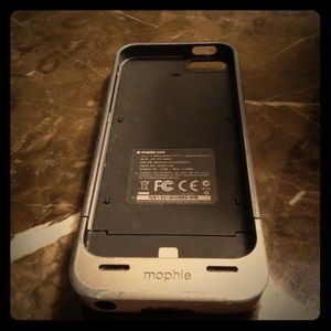 iPhone 5s mophie case