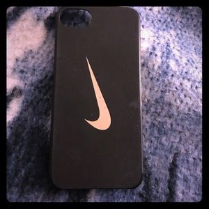 Nike iPhone 5s case