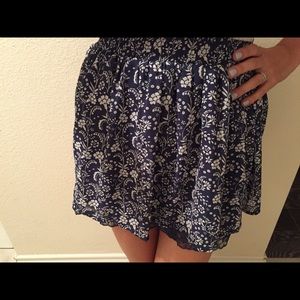 High waisted skirt