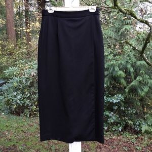 black straight MIDI skirt Size 10, 90s Vintage EUC