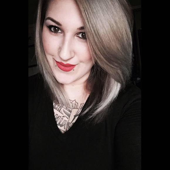 Meet your Posher, Katt