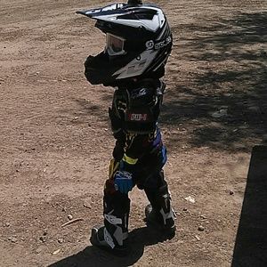 Meet your Posher, Manuel