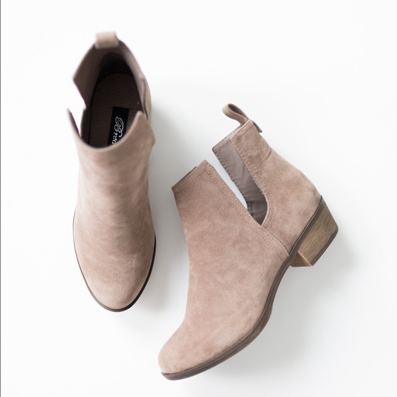 Beige Suede Side Cutout Cowgirl Bootie - Picture 3 of 6