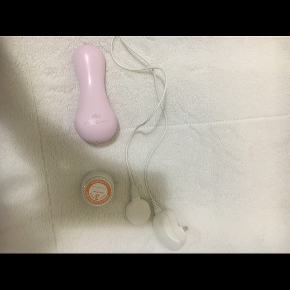 Clarisonic - Picture 2 of 4
