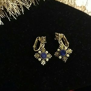 Avon navy unique design clip on earrings