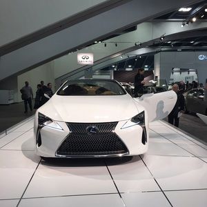 Meet your Posher, Kendall