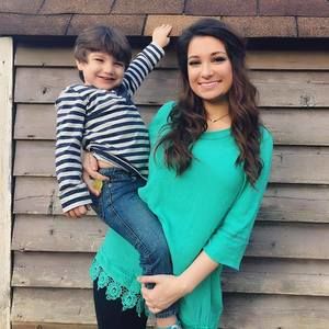 Meet your Posher, Whitney