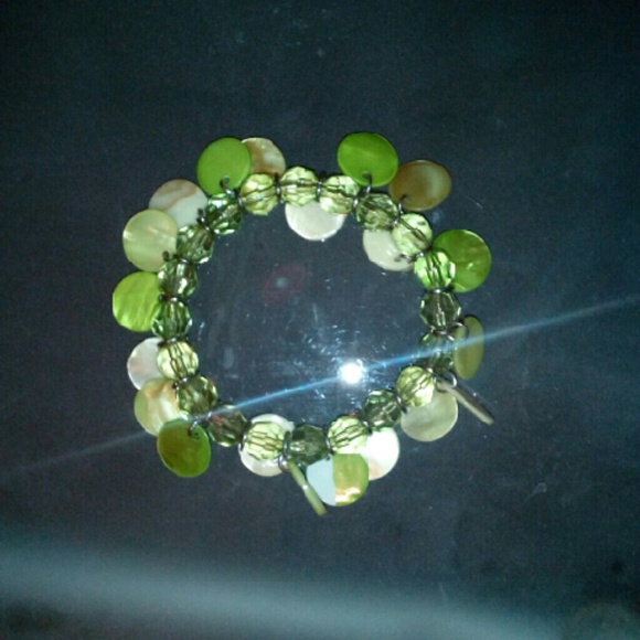 Green shell bracelet