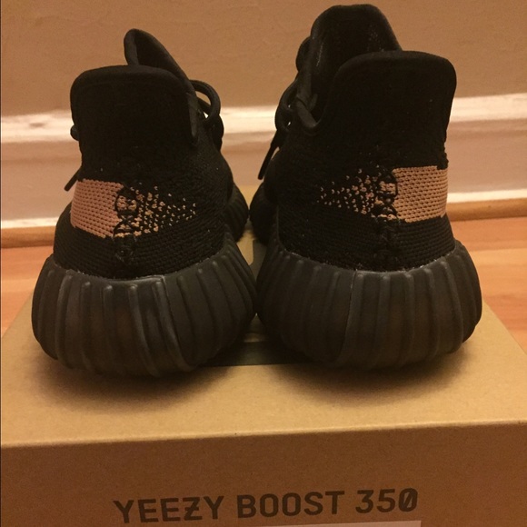 YEEZY BOOST 350 V2 SIZE 4 - Picture 4 of 4