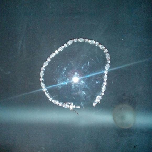 Diamond bracelet