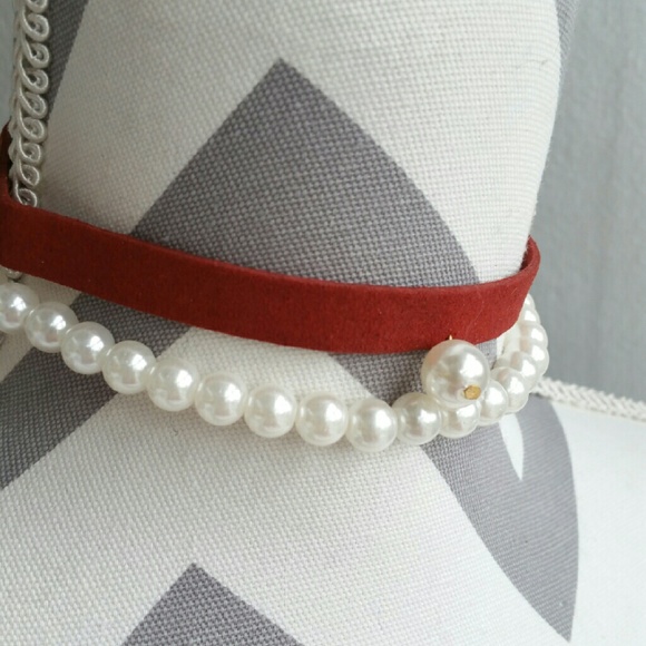 ๐LAST ONE๐RED WINE AND PEARLS Choker - Picture 3 of 3