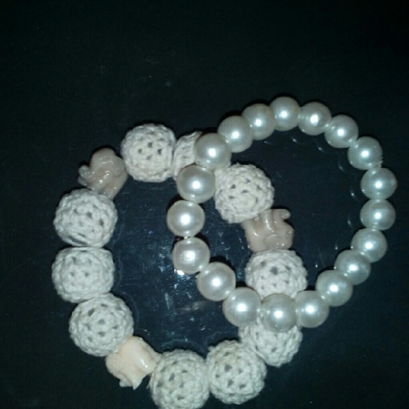 Elephant pearl bracelet