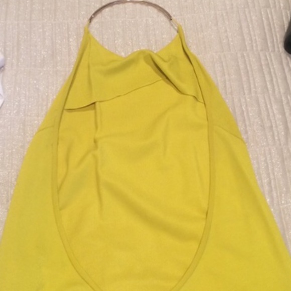 Zara halter top with gold accent - Picture 2 of 3