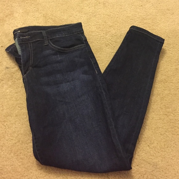 Classic Joe skinny jeans in a dark wash
