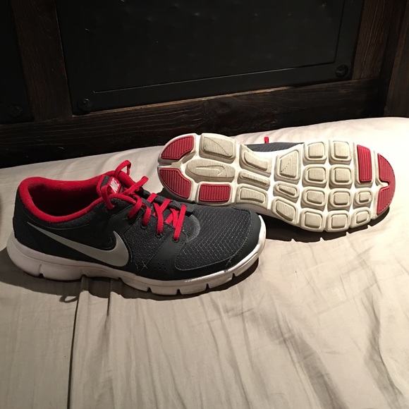 Nike flex experience RN