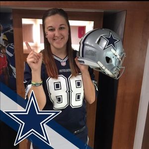 Meet your Posher, Angie