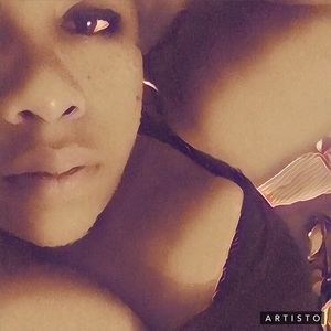 Meet your Posher, Joy