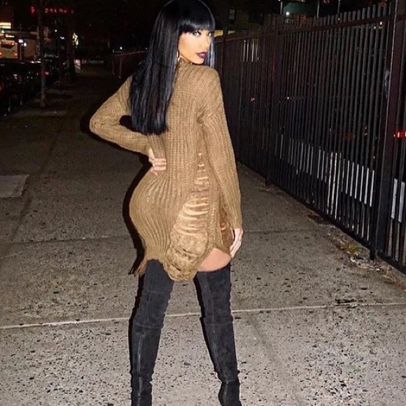 💞LAST CALL💞Sexy ripped distressed sweater dress - Picture 3 of 4