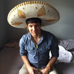 Meet your Posher, Justin