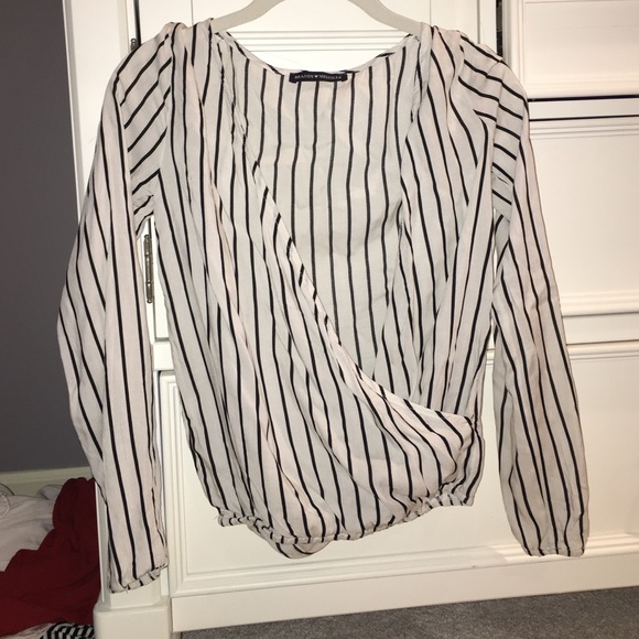 Cute striped long sleeve top