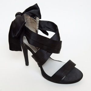 Vera Wang White Satin Platform Sandal with Bow