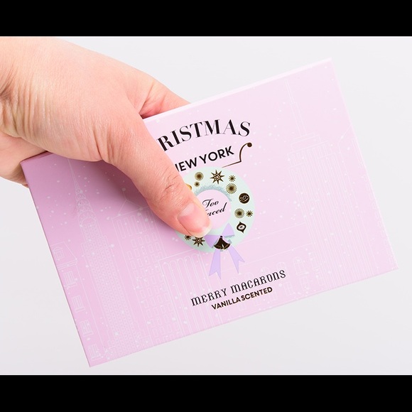 Too faced Merry Macaroons box only + Mascara - Picture 3 of 3