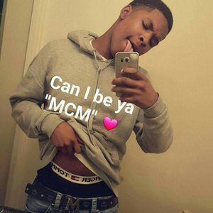 Meet your Posher, Deni