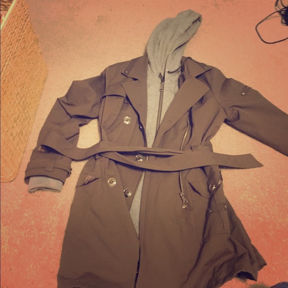Kind of like a rain jacket or trench coat