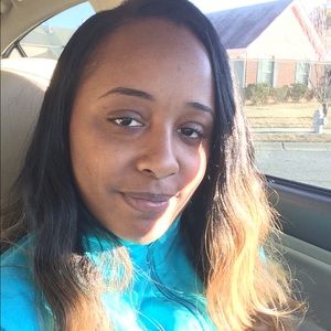 Meet your Posher, Priscilla