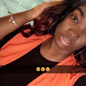 Meet your Posher, Kaila