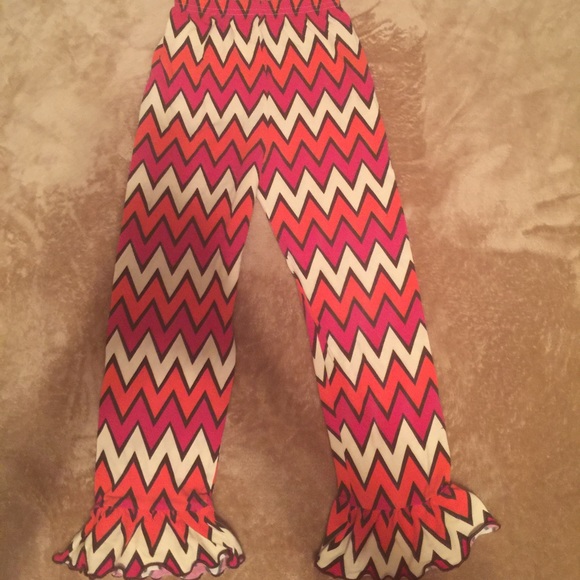 Boutique ruffle pants size 6