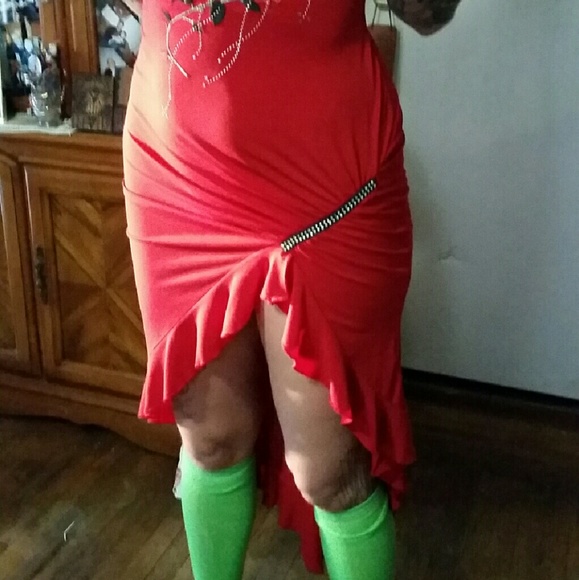 RED HIGH LOW RUFFLE HEMMED DRESS - Picture 2 of 3